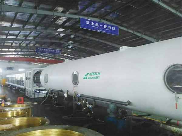 PPR-PERT管材擠出機(jī)生產(chǎn)線展示4